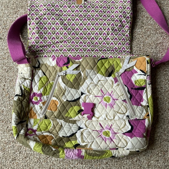 VERA BRADLEY Portobello Road Messenger Bag or Diaper Bag Retired - Picture 4 of 11